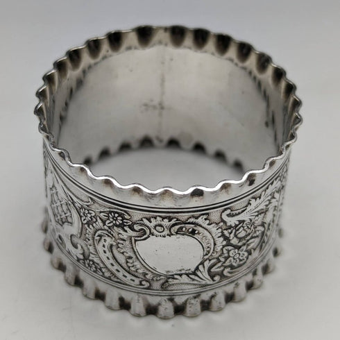 Around 1905 British antique silver plated napkin rings set of 4 in a case